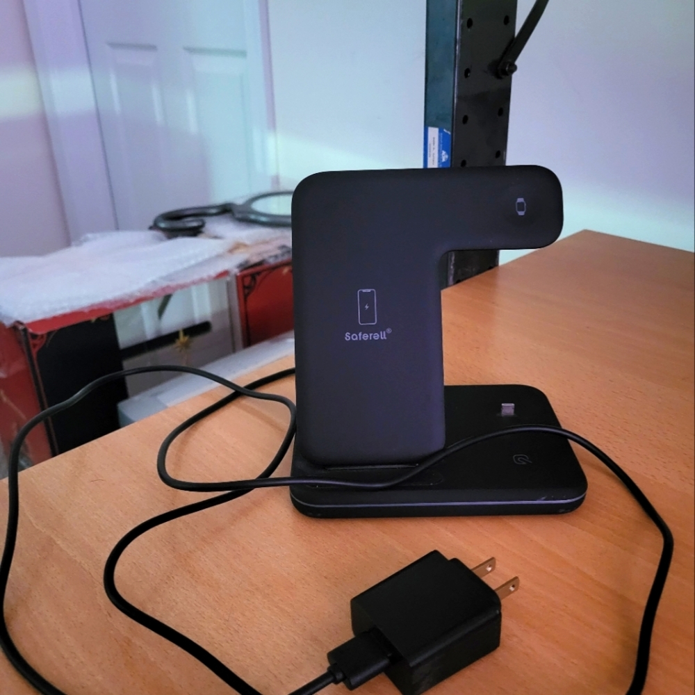 Satellite iPhone charging station